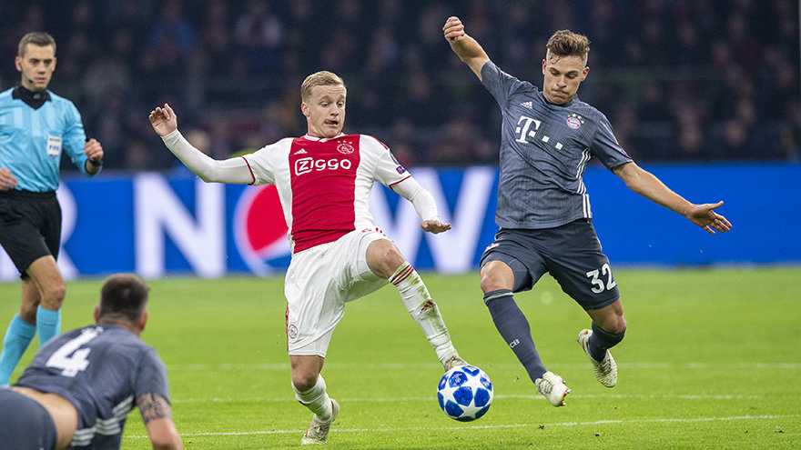 ajax-komt-net-tekort-in-spektakelstuk-tegen-bayern