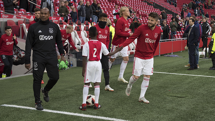 liveblog-ajax-kent-geen-problemen-met-tiental-van-feyenoord-31