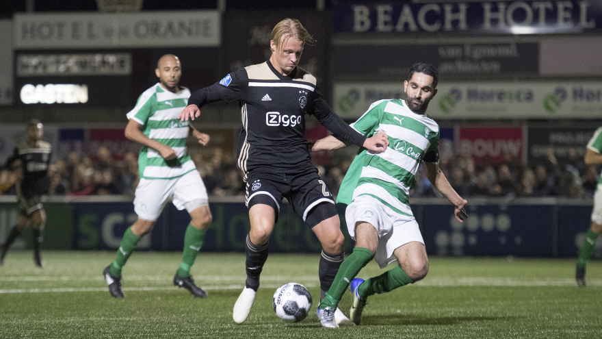 liveblog-te-werve-ajax-door-naar-2e-ronde-blije-debutanten-2