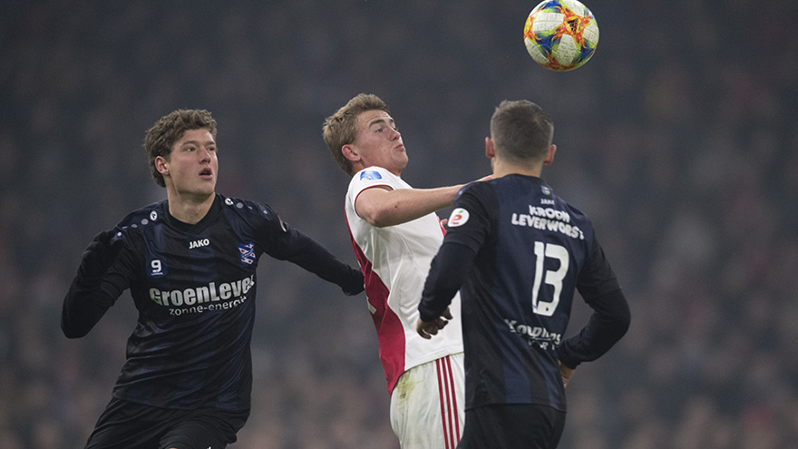 ajax-schaart-zich-bij-laatste-4-bekertoernooi-9