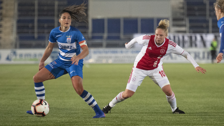 ajax-vrouwen-beginnen-play-offs-uitstekend-in-zwolle-5