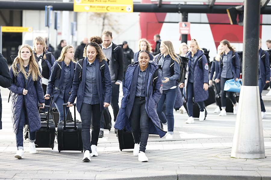 Ajax Vrouwen Schiphol 1A 900 1920