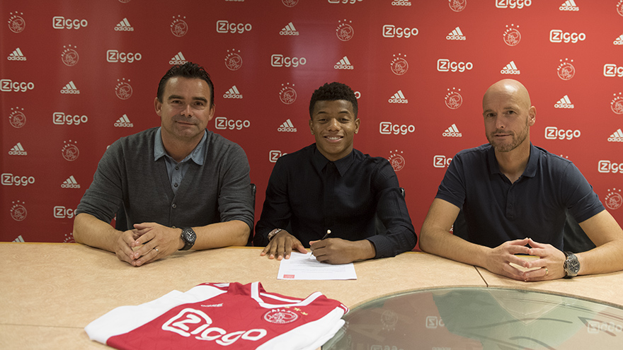 ajax-breekt-contract-van-david-neres-open-2