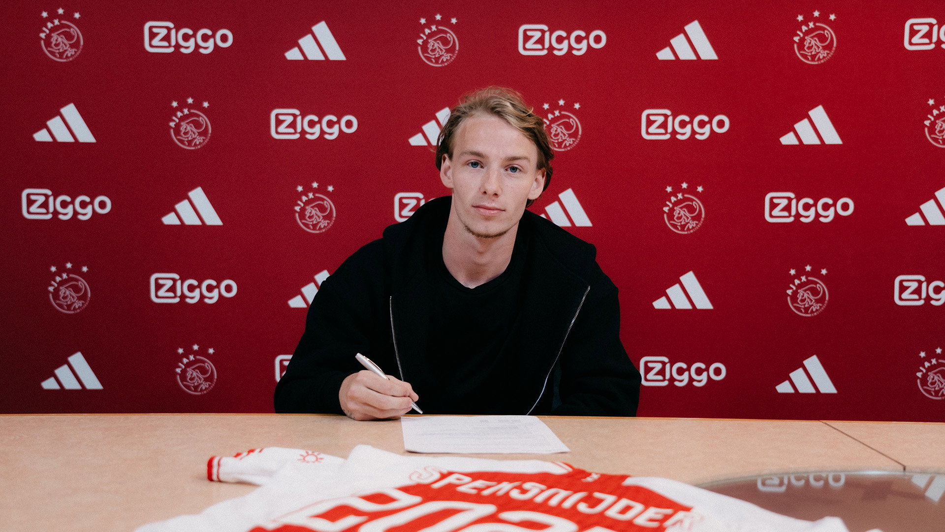 Speksnijder Contract Header