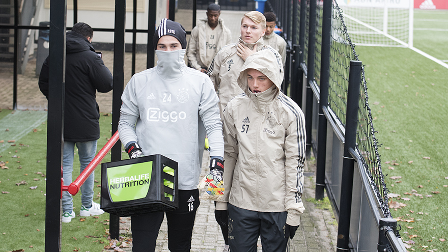 nagenieten-voorbij-ajax-richt-vizier-op-go-ahead-eagles-2