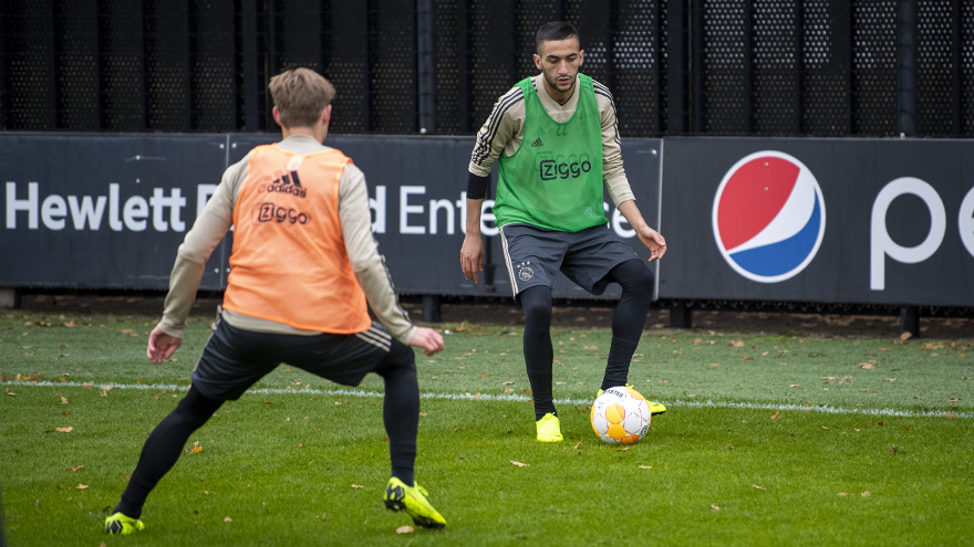 ajax-traint-daags-voor-excelsior-weer-in-amsterdam-12