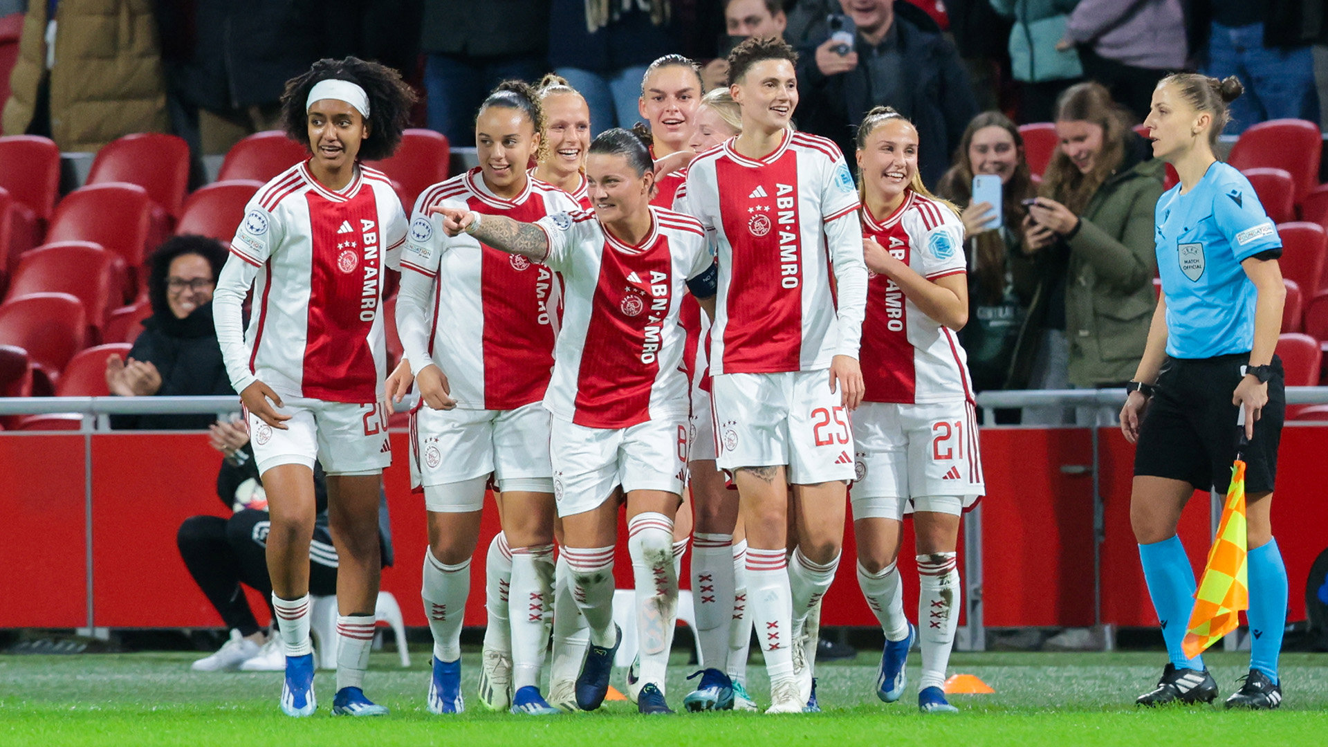 Ajax Vrouwen CL 1920 (1)