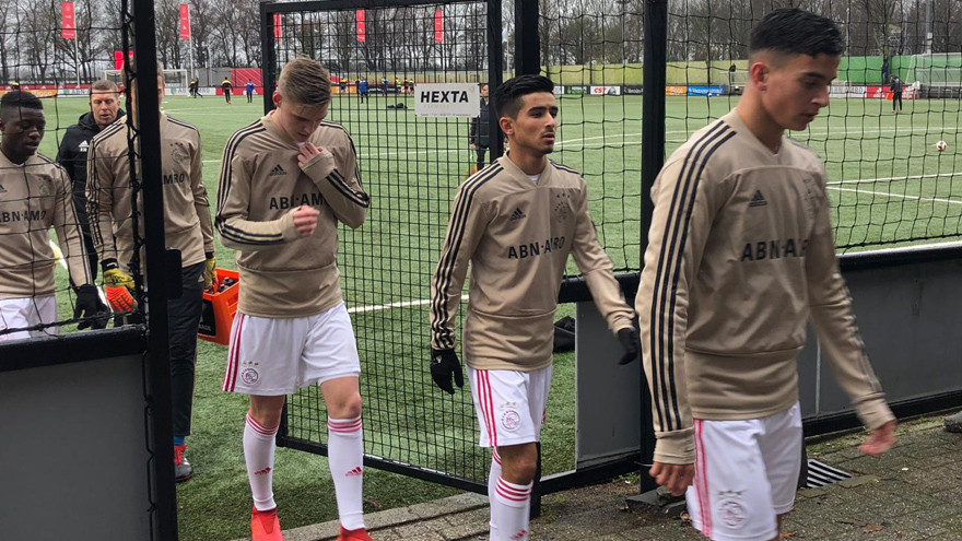 toekomst-alert-ajax-o19-begint-met-nederlaag-zeges-o15-en-o11-10