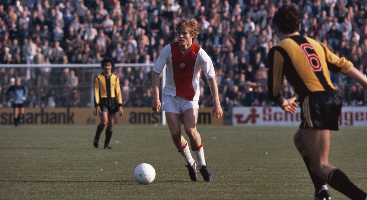 Soren Lerby Ajax jersey
