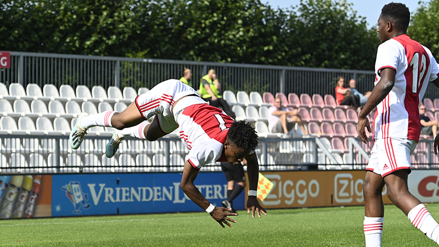 ajax-o19-wint-super-cup-na-ruime-zege-op-feyenoord-2