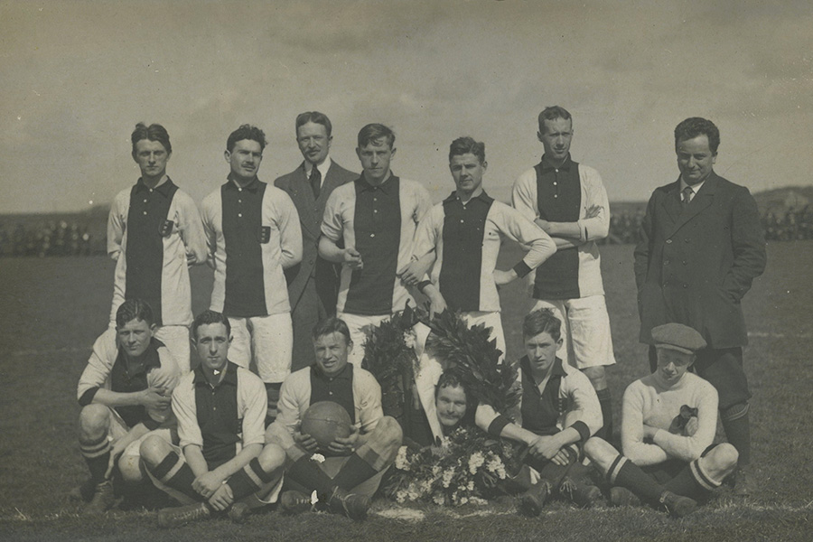 Ajax 1911 900