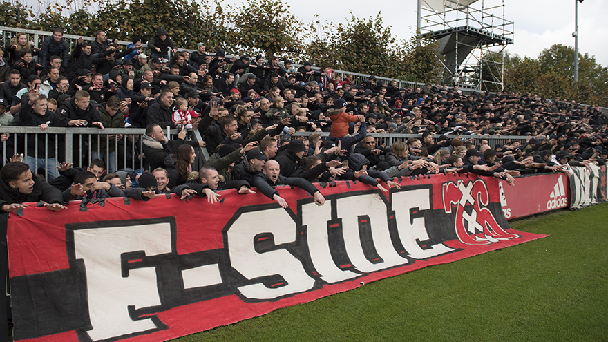 zo-leven-spelers-en-fans-toe-naar-de-klassieker-11